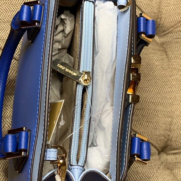 Michael Kors handbag - Picture 4 of 6